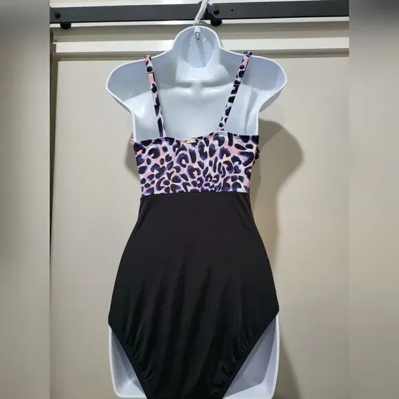 Freely faux wrap, sash, one piece swimsuit NWT size small leopard pink and black - Picture 3 of 4
